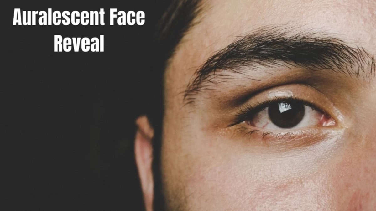 Auralescent facial representation